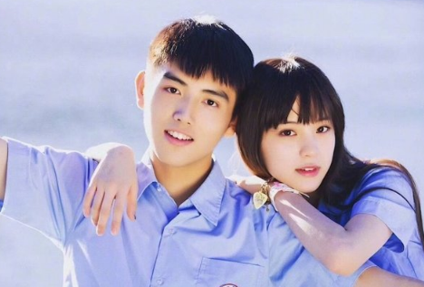學(xué)霸情侶早戀并不可怕但需守住三個(gè)底線(xiàn)?為什么學(xué)霸容易早戀揭秘