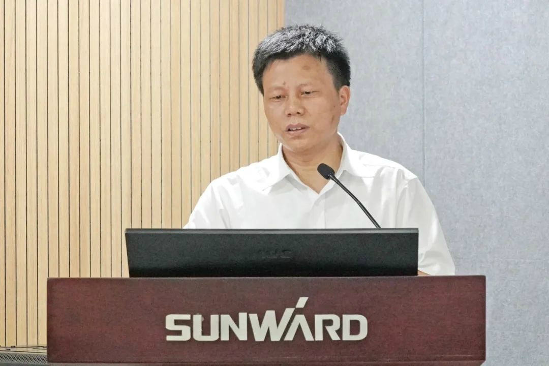 省人大常委會黨組副書記、副主任王柯敏調研山河智能