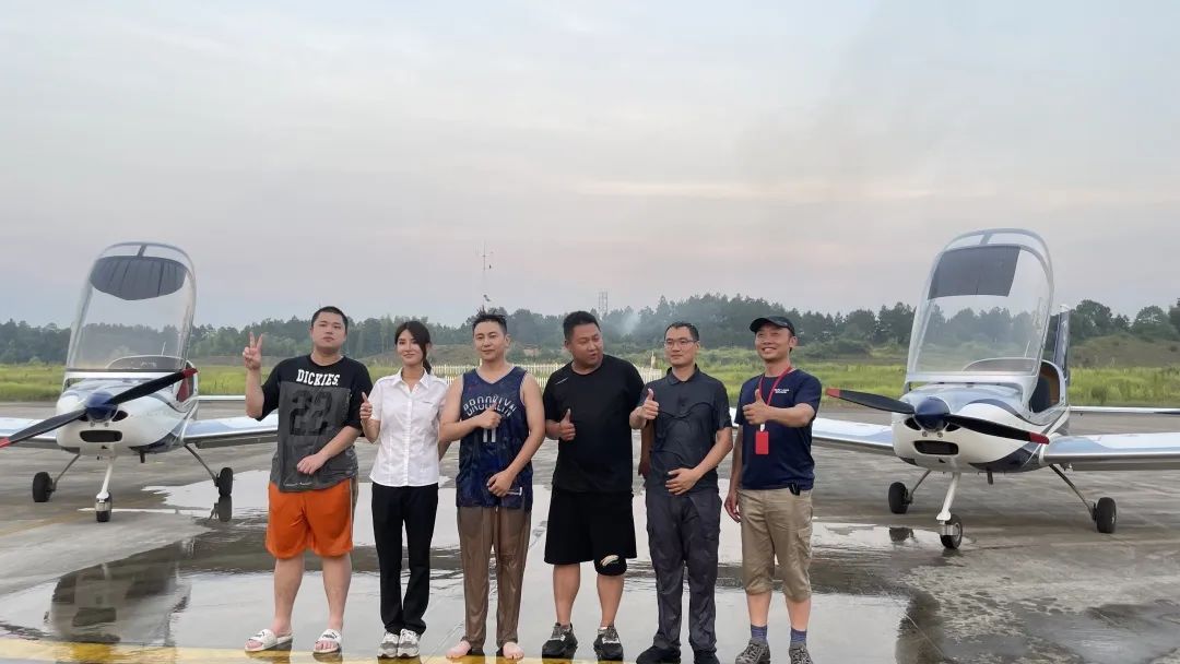 沖上云霄！湖南山河通航學員成功單飛